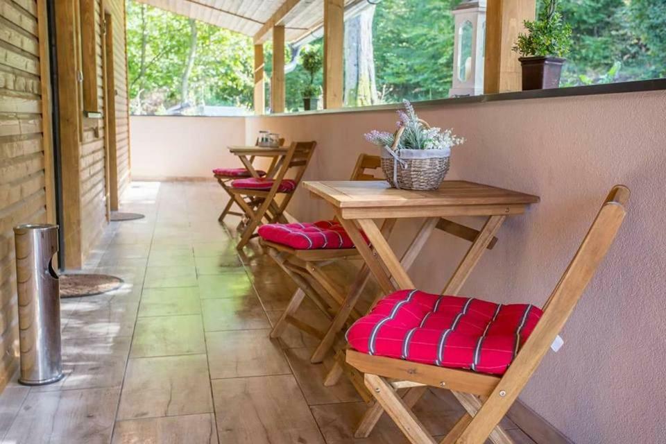Pod Horou Apartment Stiavnicke Bane Bagian luar foto