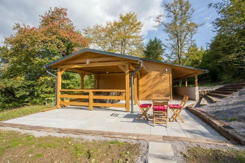 Pod Horou Apartment Stiavnicke Bane Bagian luar foto